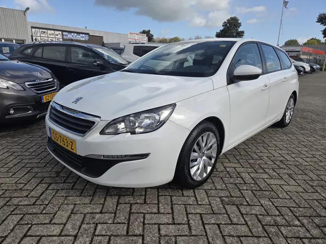 Peugeot 308 SW 1.2 PureTech Blue Lease 2015 Benzine