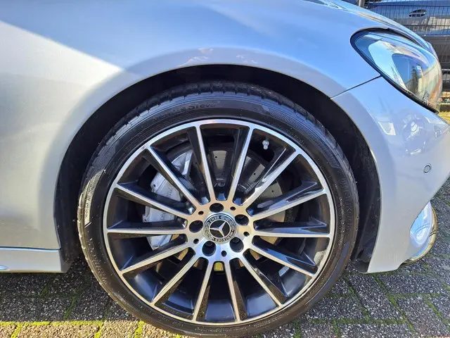Mercedes-Benz C-Klasse 300 Prestige 2017 Benzine 6