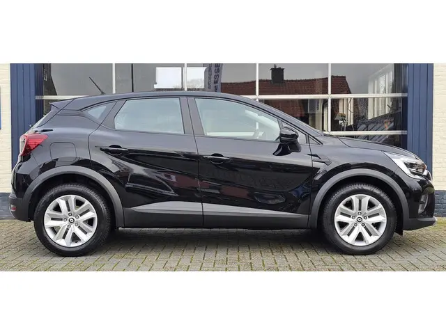Renault Captur 1.0 TCe 90 evolution 2023 Benzine 6