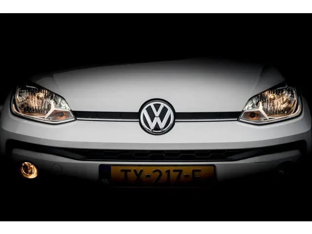 Volkswagen up! 1.0 BMT high up! | PDC | Cruise 2018 Benzine 20