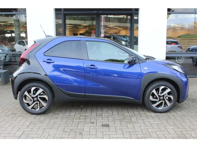 Toyota Aygo X 1.0 VVT-i S-CVT Pulse 2024 Benzine 8