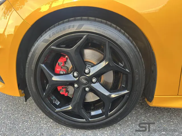 Ford Focus Wagon 2.0 ST-3|Uniek|Full 2015 Benzine 41