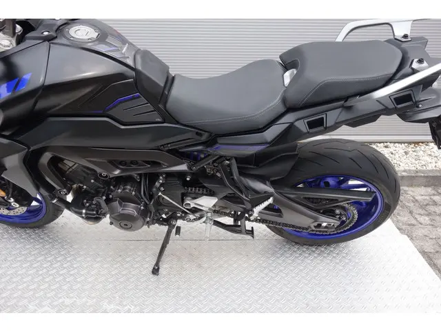 Yamaha TRACER 900 ABS 2018 Benzine 17