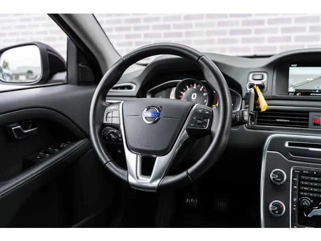 Volvo V70 2.0 T4 Polar 2016 Benzine 22