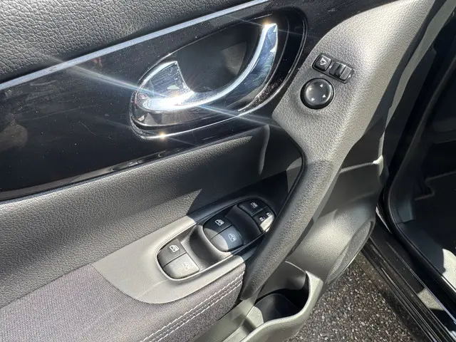 Nissan QASHQAI 1.3 DIG-T N-Connecta 2020 Benzine 20