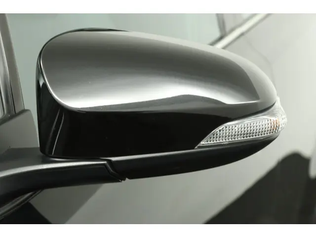 Toyota C-HR 2.0 Hybrid Dynamic 2021 Hybride Benzine 36