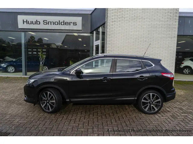 Nissan QASHQAI 1.2 Premier Edition 2014 Benzine 12