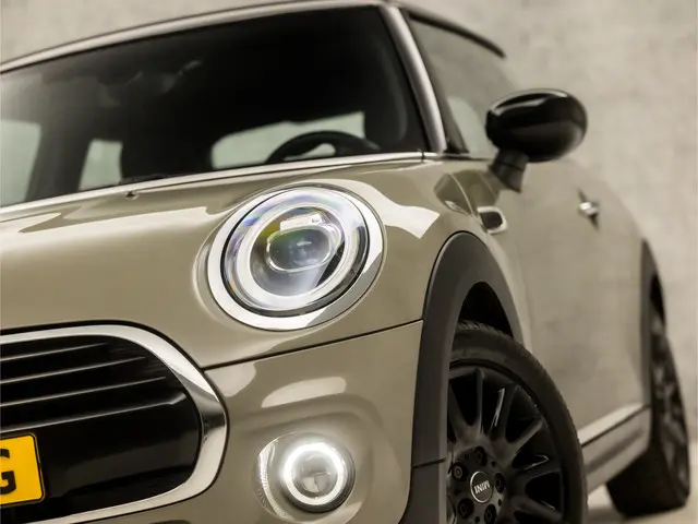 MINI Cooper Mini 1.5 Chili Sport 2020 Benzine 15