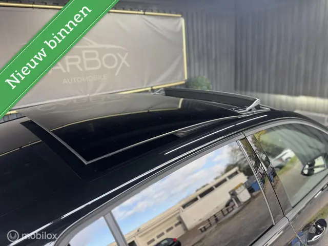 Volkswagen Golf 1.5 eHybrid GTE 2024 Hybride Benzine 12