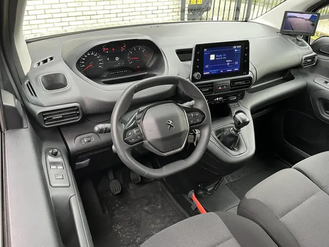 Peugeot Partner bestel 1.5 BlueHDI Asphalt 2023 Diesel 11
