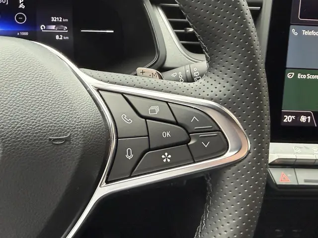 Renault Captur 1.3 mild hybrid 160 techno 2025 Benzine 18