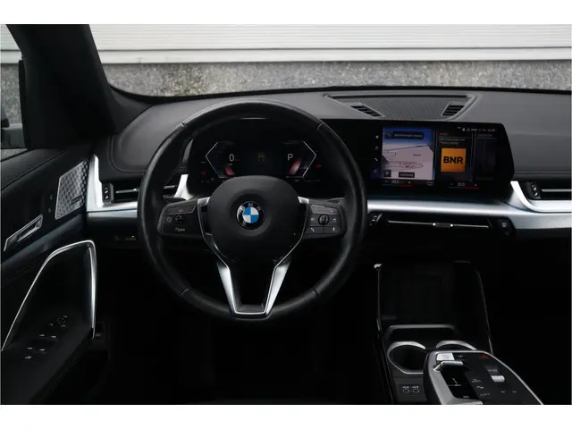 BMW X1 sDrive18i 2023 Benzine 43