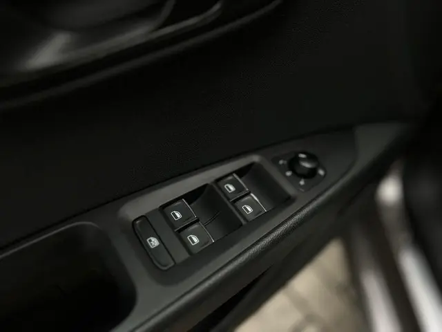 SEAT Leon ST 1.4 TSI FR First Edition 2013 Benzine 32