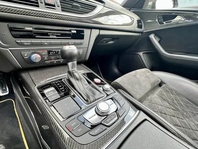 Audi RS6 4.0 TFSI 722PK Quattro 2017 Benzine 39