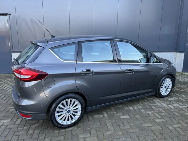 Ford C-MAX 1.5 Titanium 2015 Benzine 6