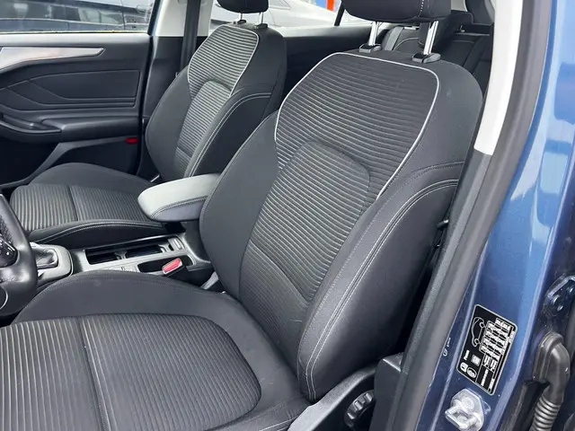 Ford Focus 1.5 EcoBoost Titanium Business 2020 Benzine 8