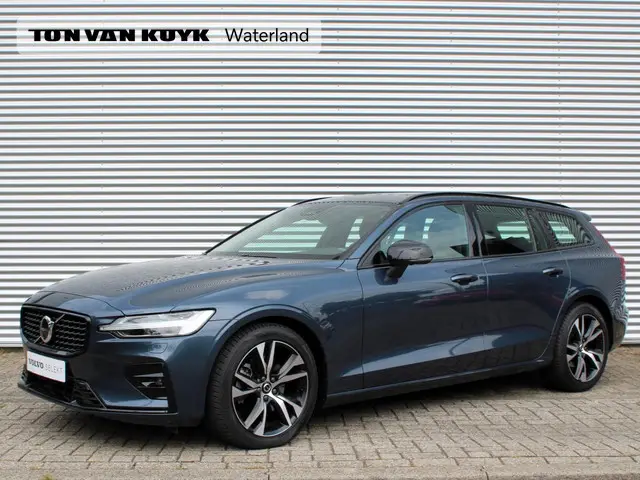 Volvo V60 2.0 B3 Plus Dark 2023 Benzine 1