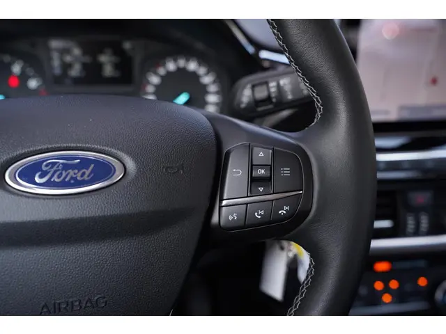 Ford Fiesta 1.0 EcoBoost Titanium 2021 Benzine 36