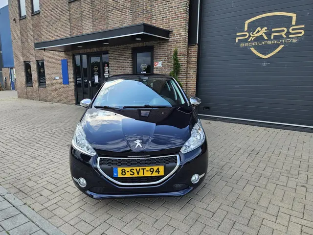 Peugeot 208 1.2 e-VTi Active 2013 Benzine 4