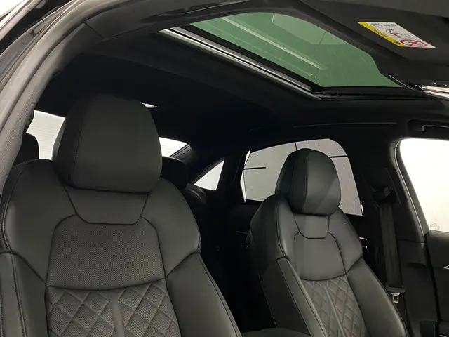 Audi A8 60 TFSI e quattro 2025 Hybride Benzine 8