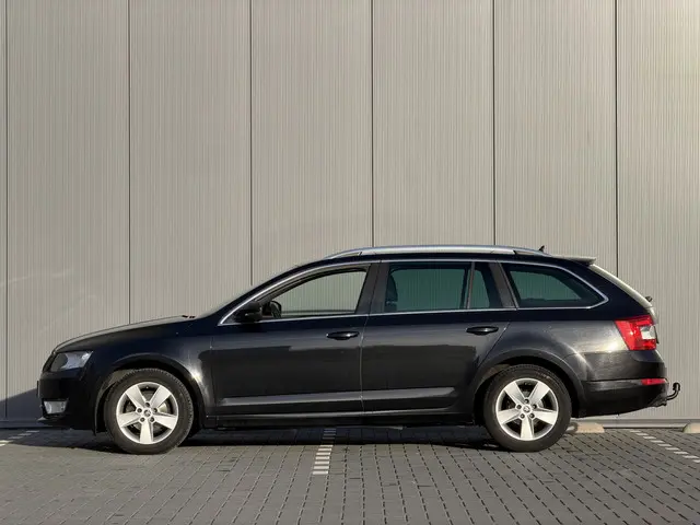 Škoda Octavia Combi 1.6 TDI Ambition 2015 Diesel 8