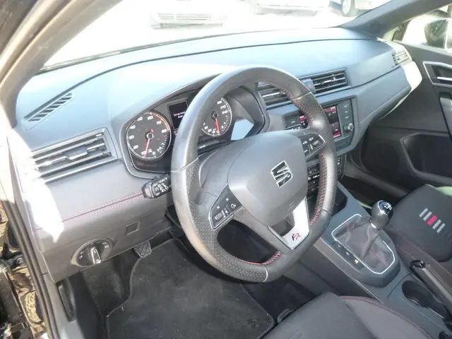 SEAT Ibiza 1.0 TSI FR Business Intense 2020 Benzine 17