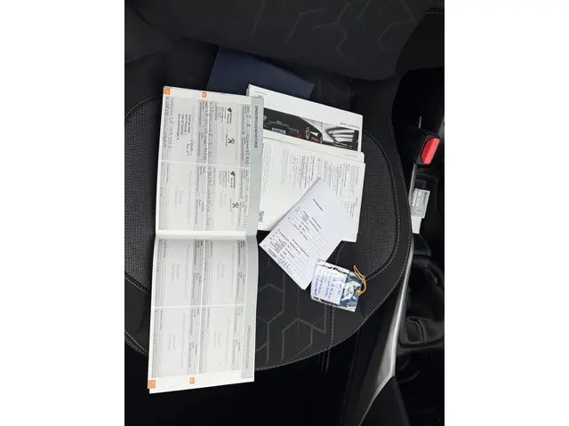 Peugeot 2008 1.2 PureTech Blue Lion 2017 Benzine 48