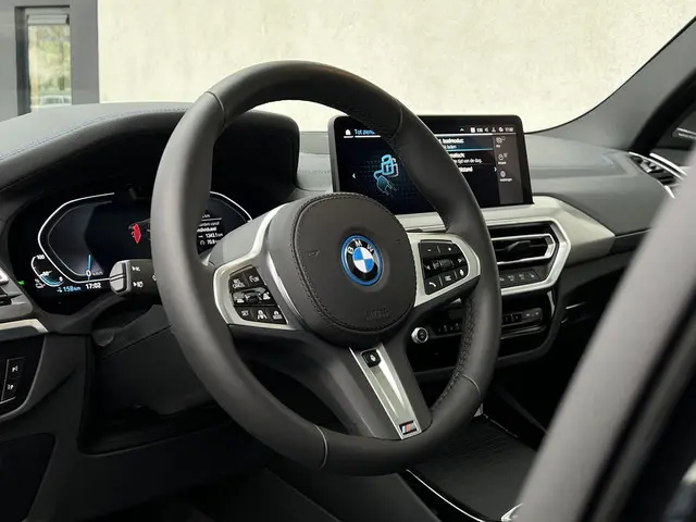 BMW iX3 High Executive Edition 80 kWh 2025 Elektrisch 14