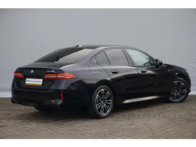 BMW i5 xDrive40 2026 Elektrisch 3