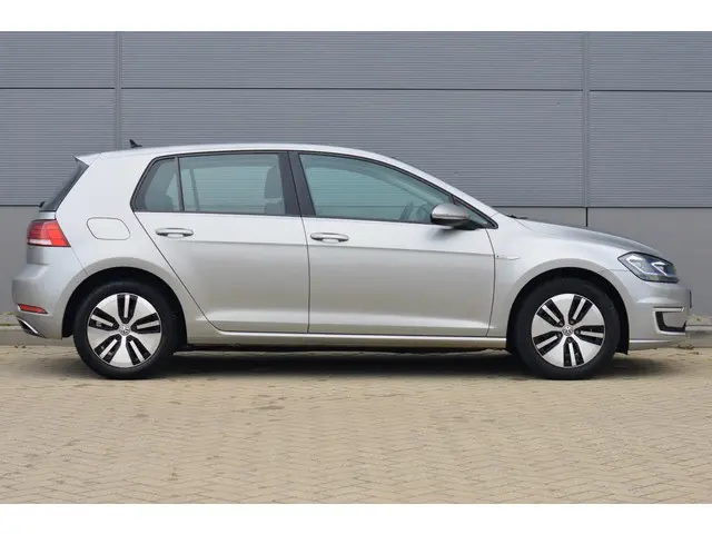 Volkswagen e-Golf E-Golf 2018 Elektrisch 3