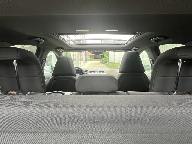 DS DS 7 Crossback 1.2 PureTech So Chic 2021 Benzine 35
