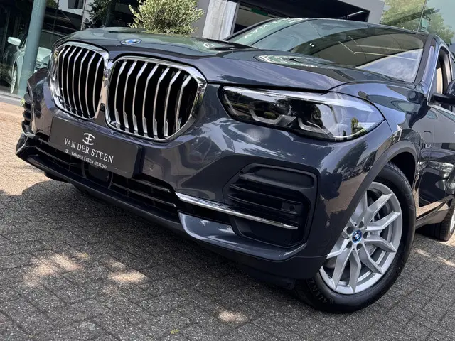 BMW X5 xDrive45e High Executive 2022 Hybride Benzine 10