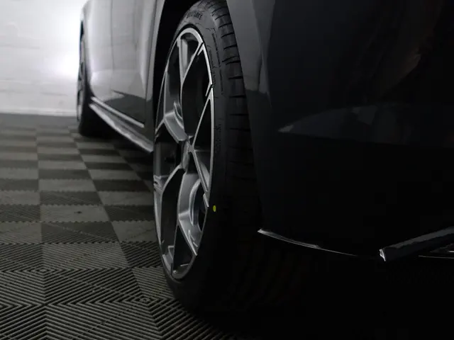 Volkswagen Polo 1.0 TSI R Line+ 2021 Benzine 11