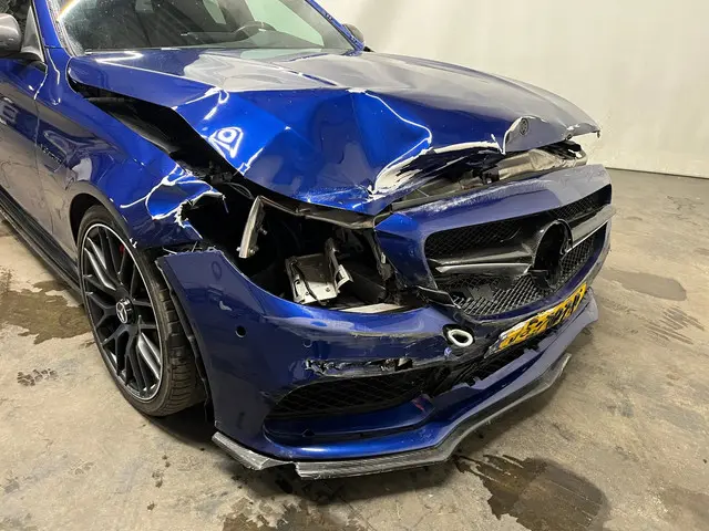 Mercedes-Benz C-Klasse Estate AMG 63 S 2016 Benzine 10