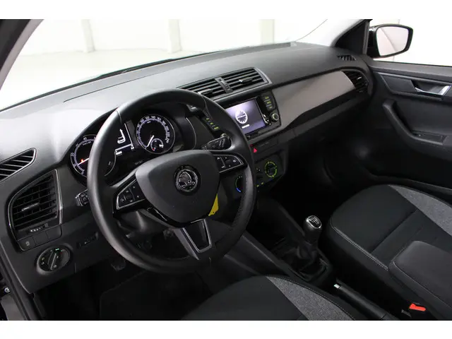 Škoda Fabia Combi 1.0 TSI Business Edition 2020 Benzine 12