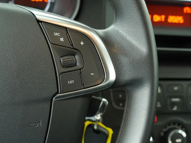 Citroën C4 1.2 PureTech Live 2016 Benzine 16