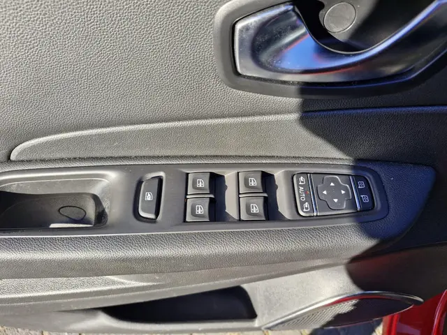 Renault Captur 0.9 TCe Bose 2018 Benzine 38