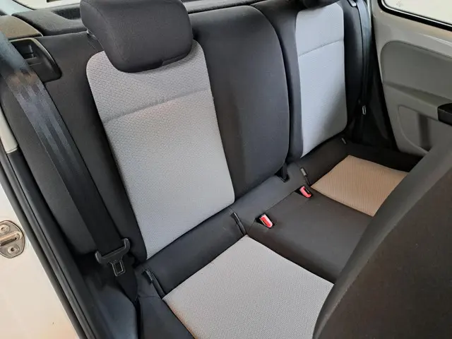SEAT Mii 1.0 Style 2012 Benzine 9
