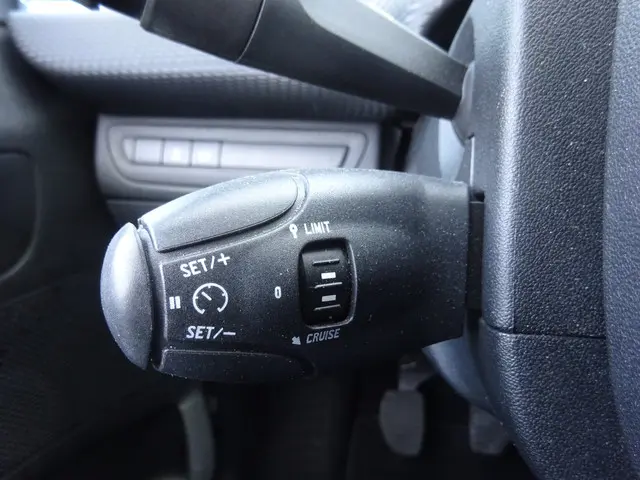 Peugeot 2008 1.2 PureTech Active 2016 Benzine 18