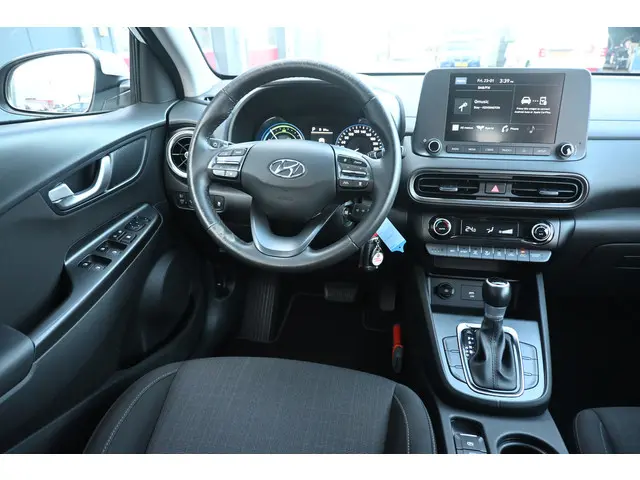 Hyundai Kona 1.6 GDI HEV Comfort 2022 Hybride Benzine 23