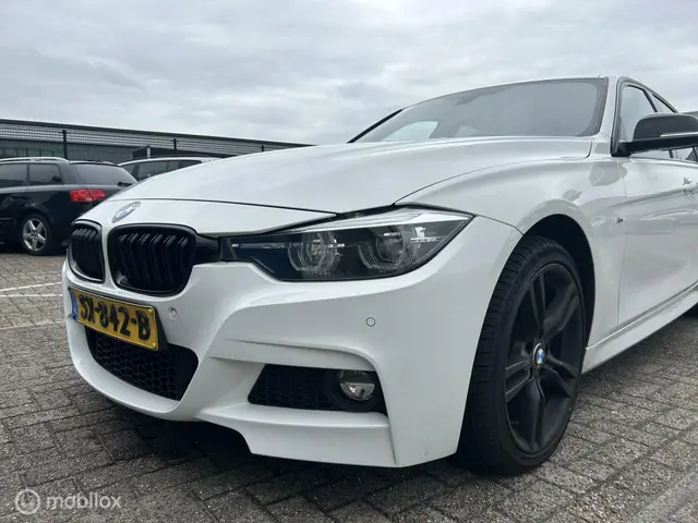 BMW 3 Serie 2