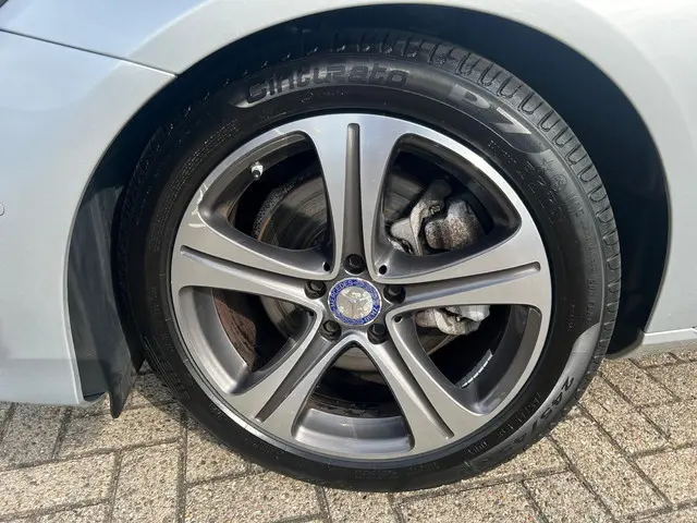 Mercedes-Benz E-Klasse Estate 200 2017 Benzine 4