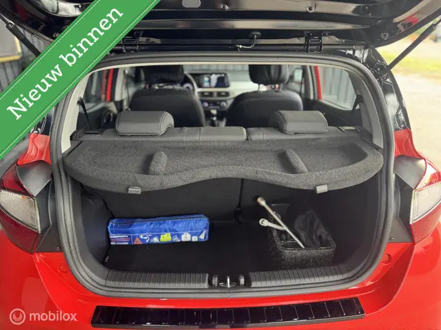 Hyundai i10 1.0 Premium 2020 Benzine 27