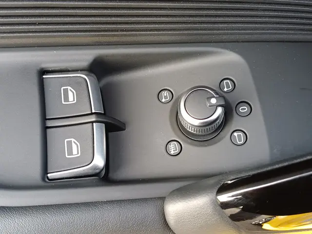 Audi TT 2.0 TFSI quattro ABT 2016 Benzine 31