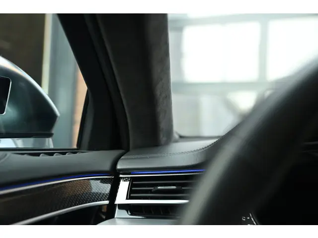 Audi S8 4.0 TFSI 571PK Quattro 2021 Benzine 35