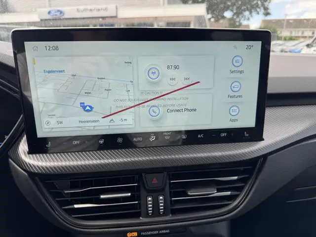 Ford Kuga 2.5 PHEV ST-Line X 2026 Hybride Benzine 22