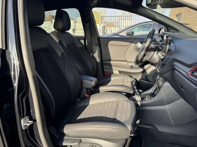 Ford Puma 1.0 ECOBOOST HYBRID ST-LINE X 2022 Benzine 10