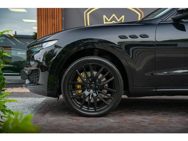 Maserati Levante 3.0 V6 S AWD SQ4 2017 Benzine 12