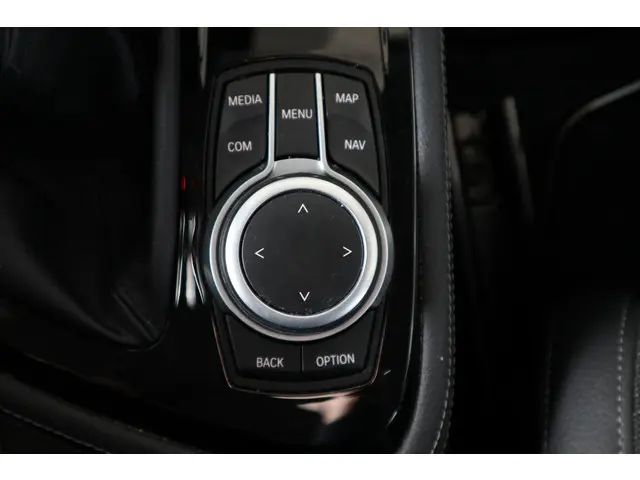 BMW 2 Serie Gran Tourer 216i 2021 Benzine 23