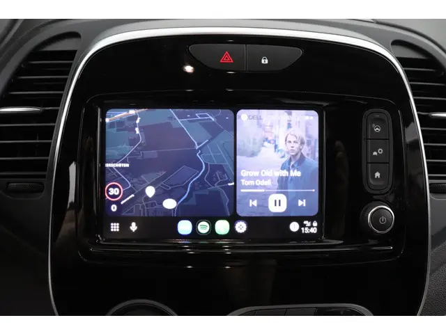 Renault Captur TCe 90 Bose 2019 Benzine 24